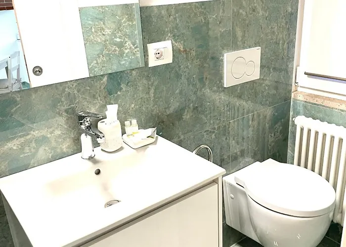 Domus Libeccio 57 マリーナ・ディ・ピサ