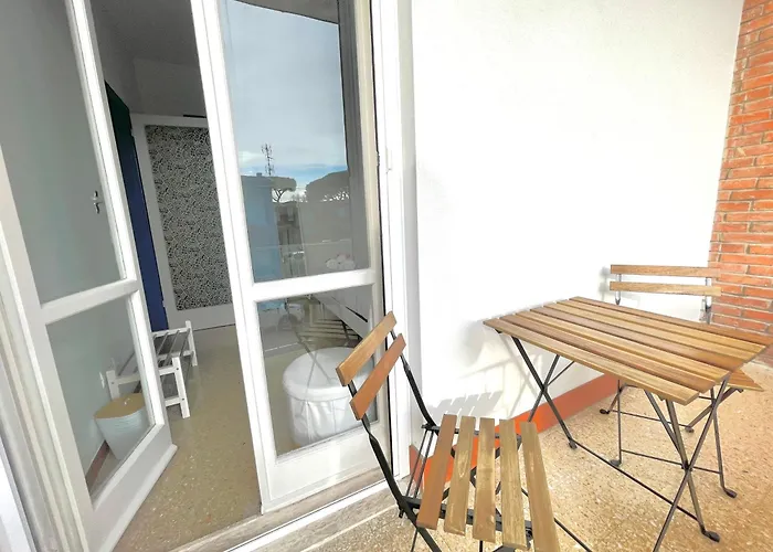 Domus Libeccio 57 別荘 *