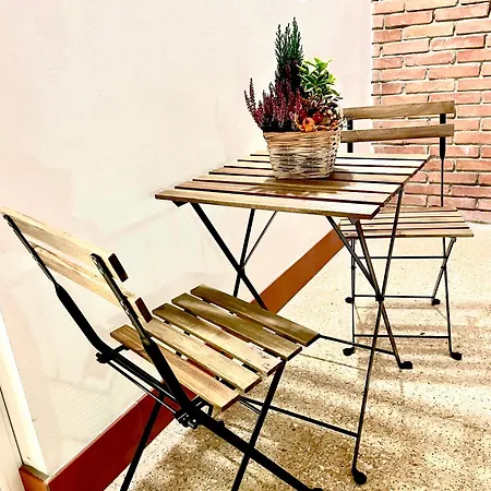 Domus Libeccio 57 *