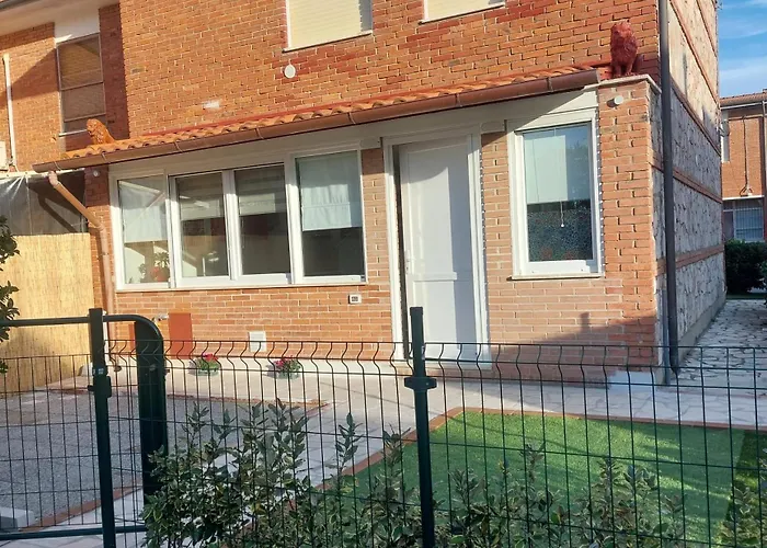 Domus Libeccio 57 * Marina Di Pisa