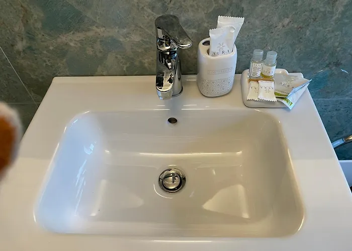 Domus Libeccio 57 * مارينا دي بيزا